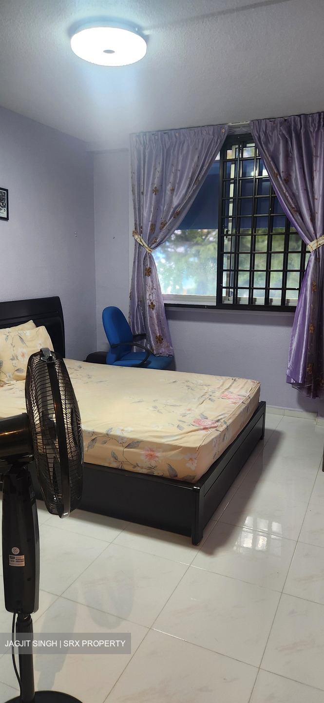 Serangoon Avenue 3 (Serangoon),  #445428211